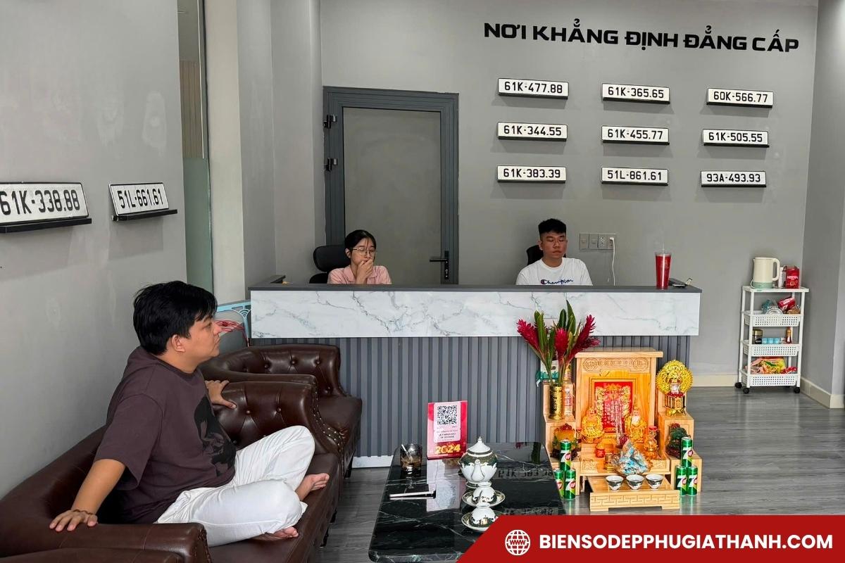 Chuyên gia tư vấn biển số đẹp Phú Gia Thành