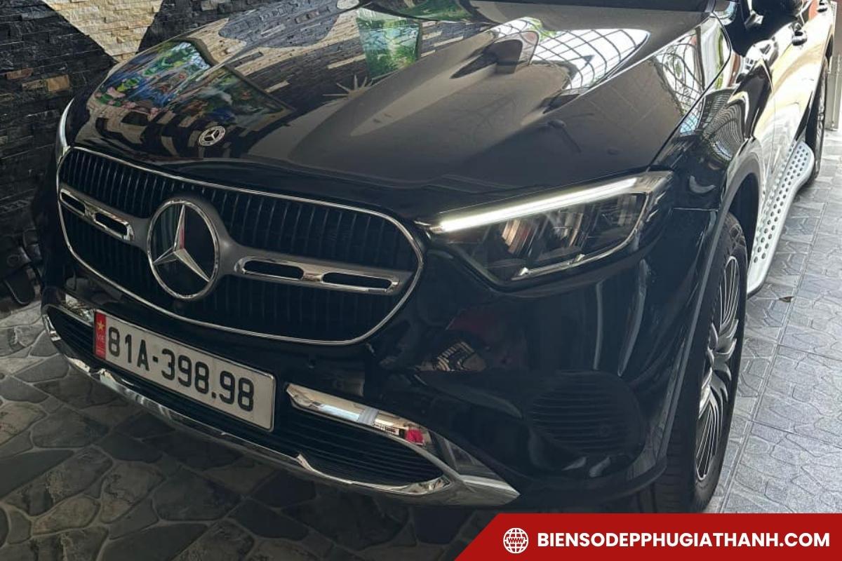 Chiếc xe hơi gắn biển số trúng đấu giá tại Gia Lai