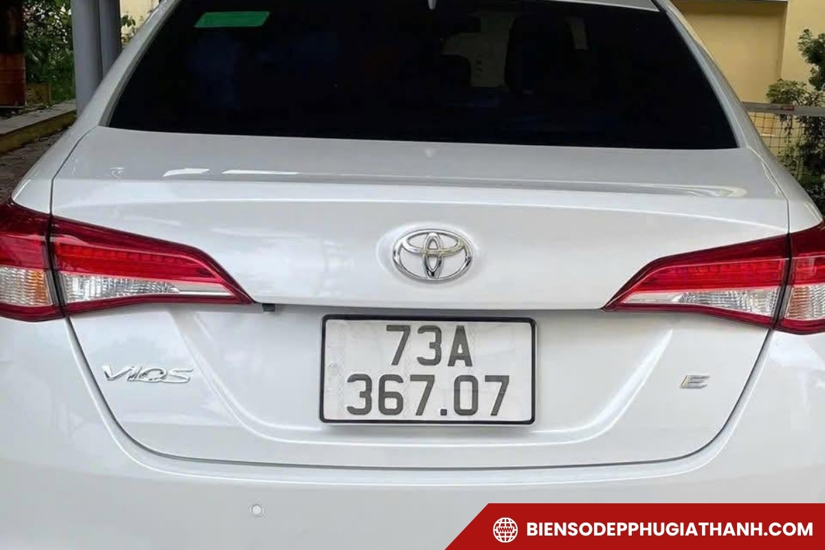 Ô tô mang biển số xe 73 thuộc tỉnh Quảng Trị quản lý