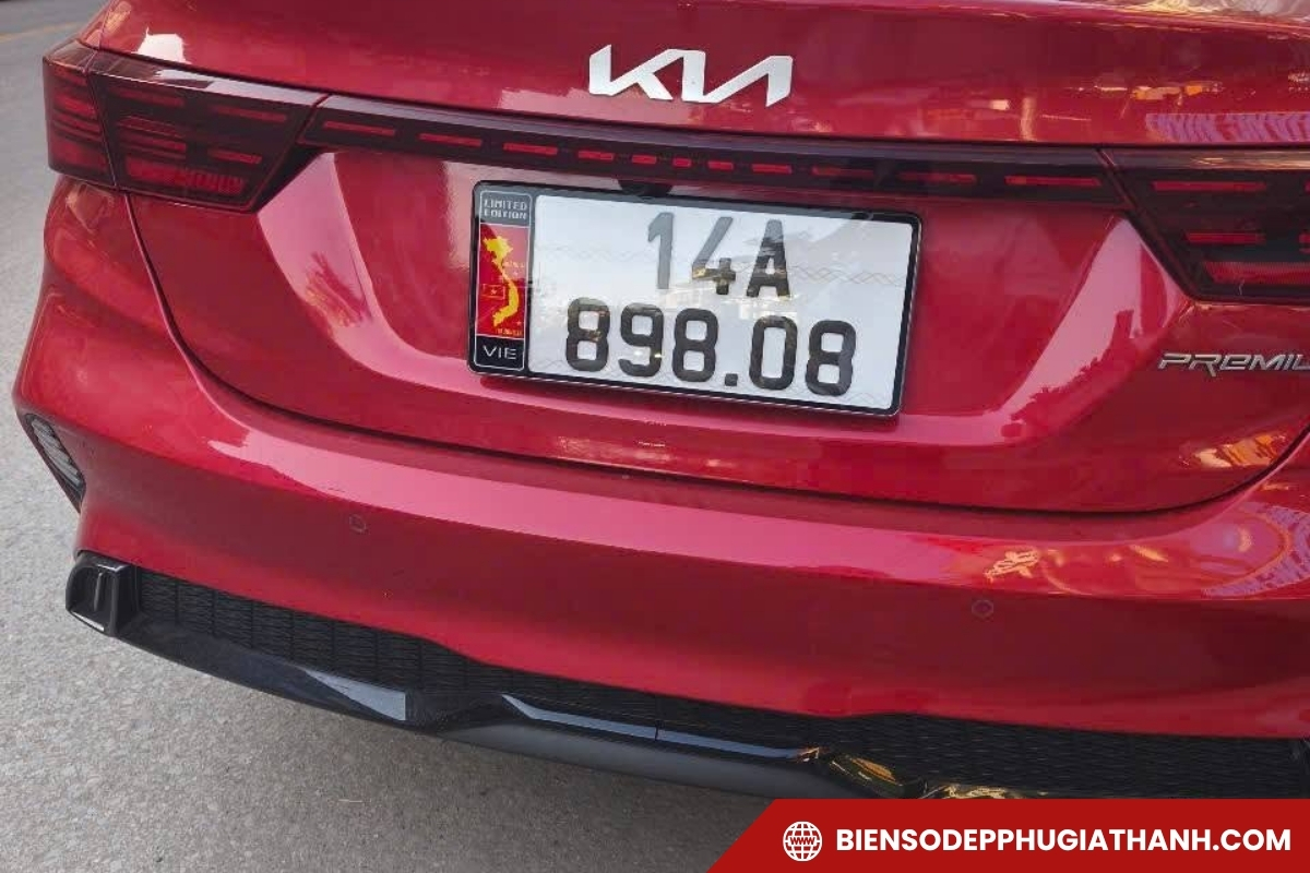 Xe ô tô gắn biển số Quảng Ninh 14